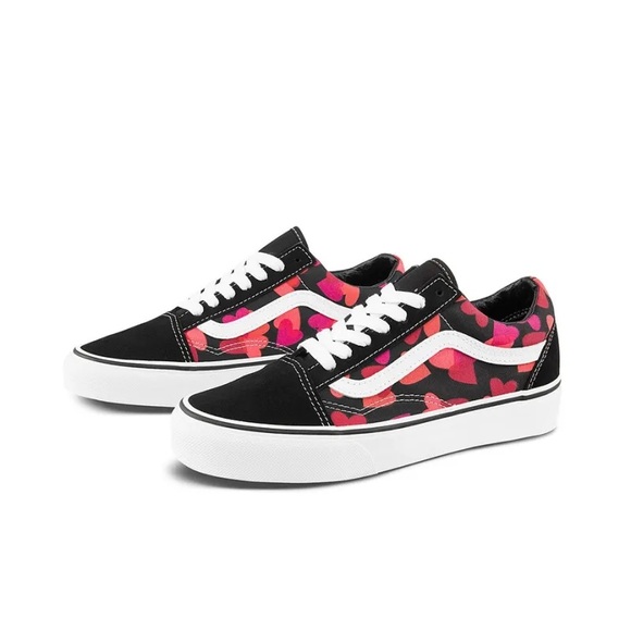 Vans Old Skool 'Valentines Hearts 💕 - Picture 3 of 7